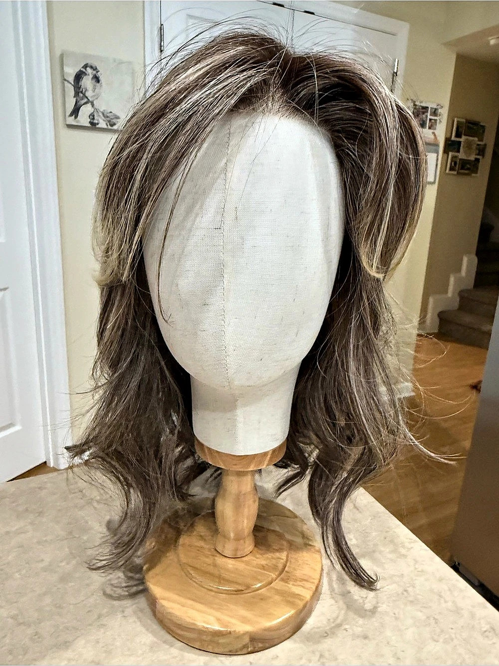 Chic Lifestyle Oxford Buttered Toast Brown & Blonde Wavy Lace Front Wig Like New